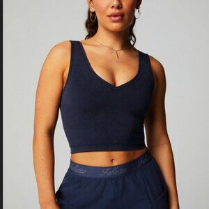 NWT Fabletics Cloud Seamless V-Neck Crop Top Dark Indigo Medium